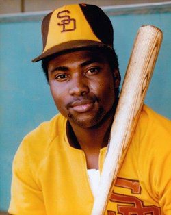 tony-gwynn-brown-yellow