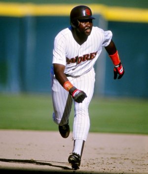 padres-brubaker-mockup